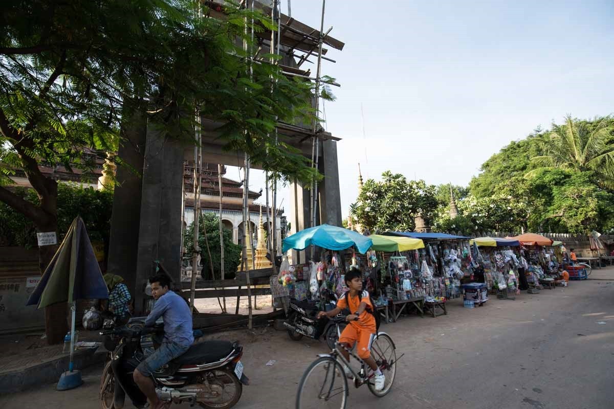沃波寺 (Wat Bo Pagoda) 沃波寺 (Wat Bo Pagoda)