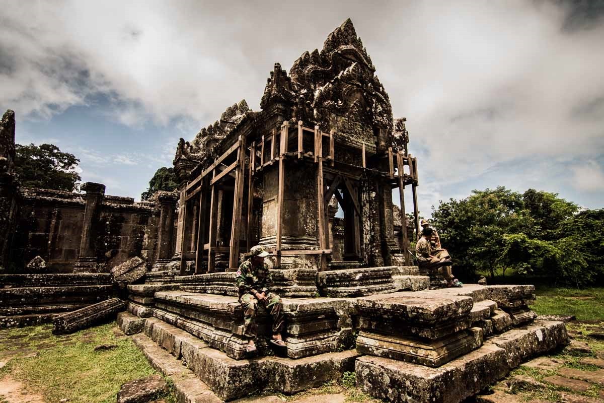 柏威夏寺 (Preah Vihear) 柏威夏寺 (Preah Vihear)