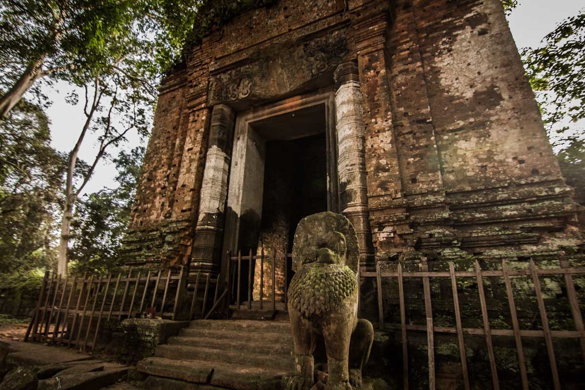 柬埔寨貢開金字塔 - Koh Ker 柬埔寨貢開金字塔 - Koh Ker