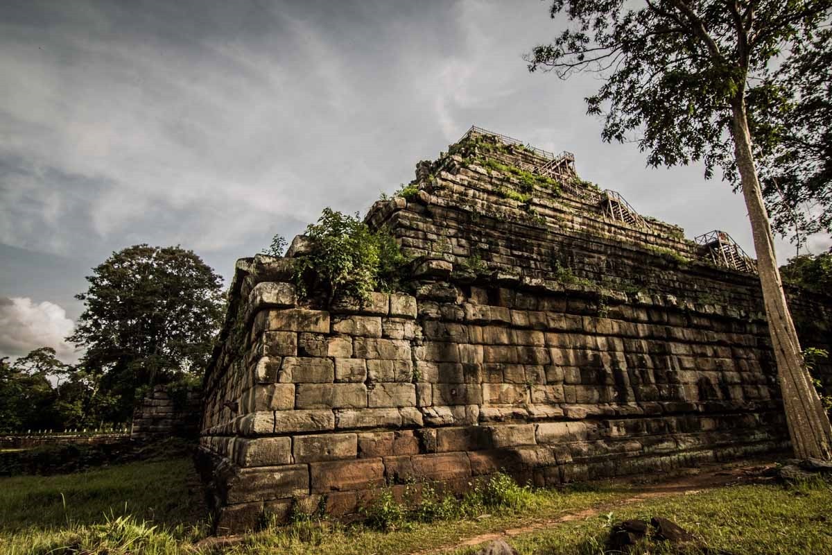柬埔寨貢開金字塔 - Koh Ker 柬埔寨貢開金字塔 - Koh Ker