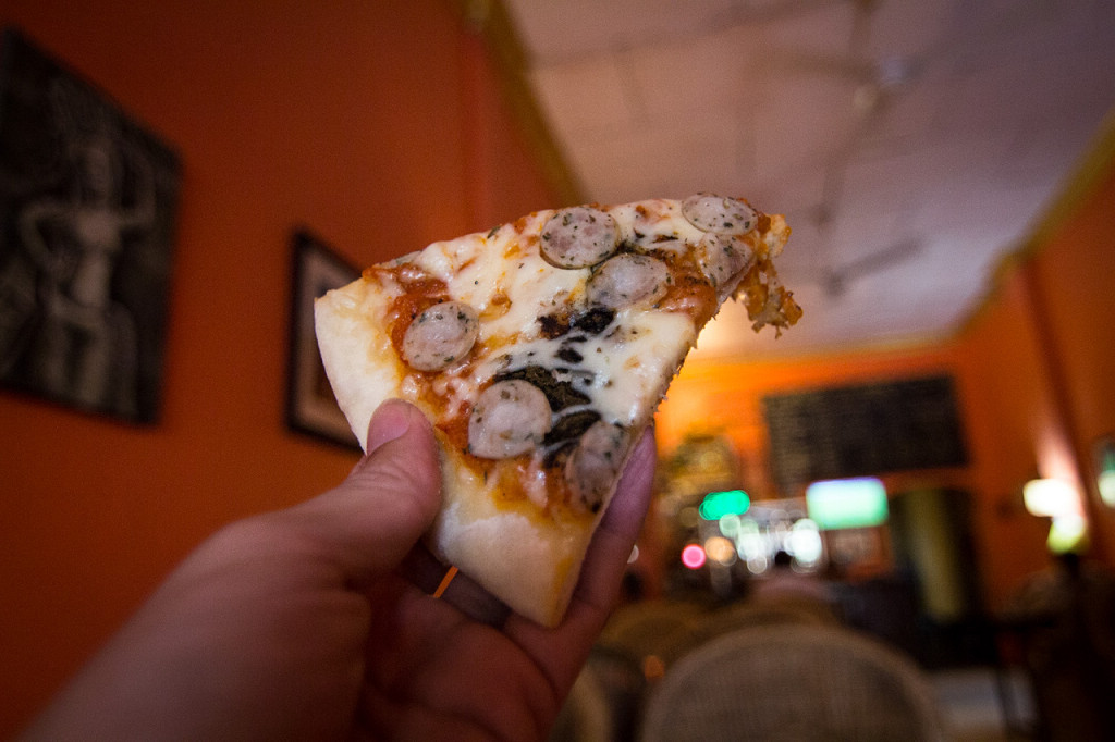 開心比薩 (Happy Pizza) 開心比薩 (Happy Pizza)
