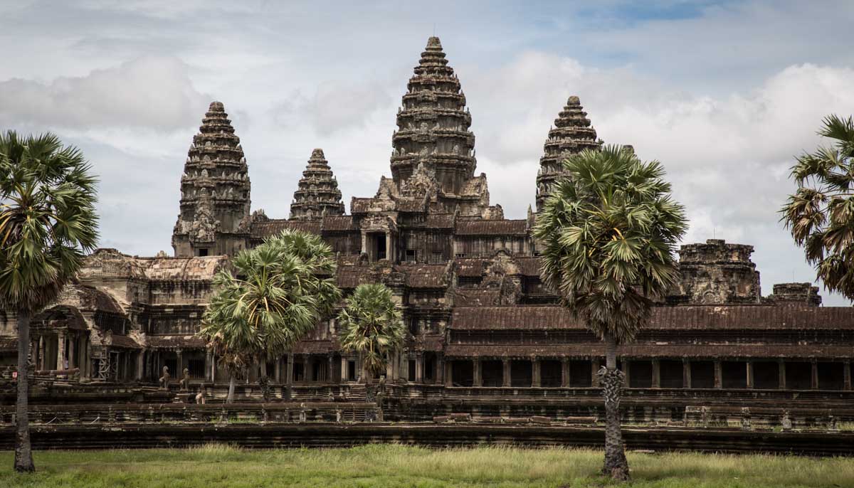 小吳哥 ANGKOR WAT 小吳哥 ANGKOR WAT