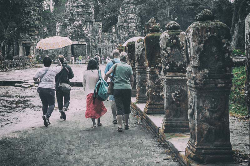 聖劍寺/寶劍寺的參道石柱